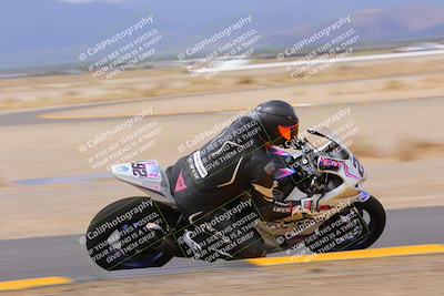 media/Sep-10-2022-SoCal Trackdays (Sat) [[a5bf35bb4a]]/Turn 9 Inside (1215pm)/